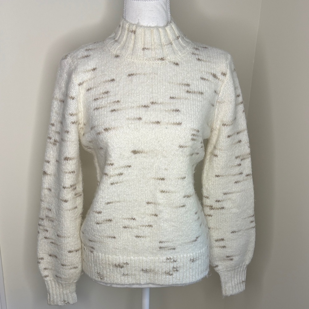LOFT Cream and Brown Speckled Turtleneck Sweater. Medium